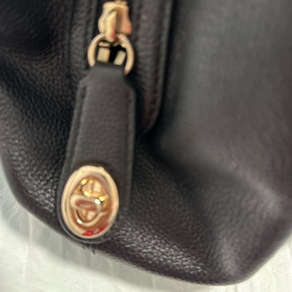 Coach Black Leather Shoulder Bag